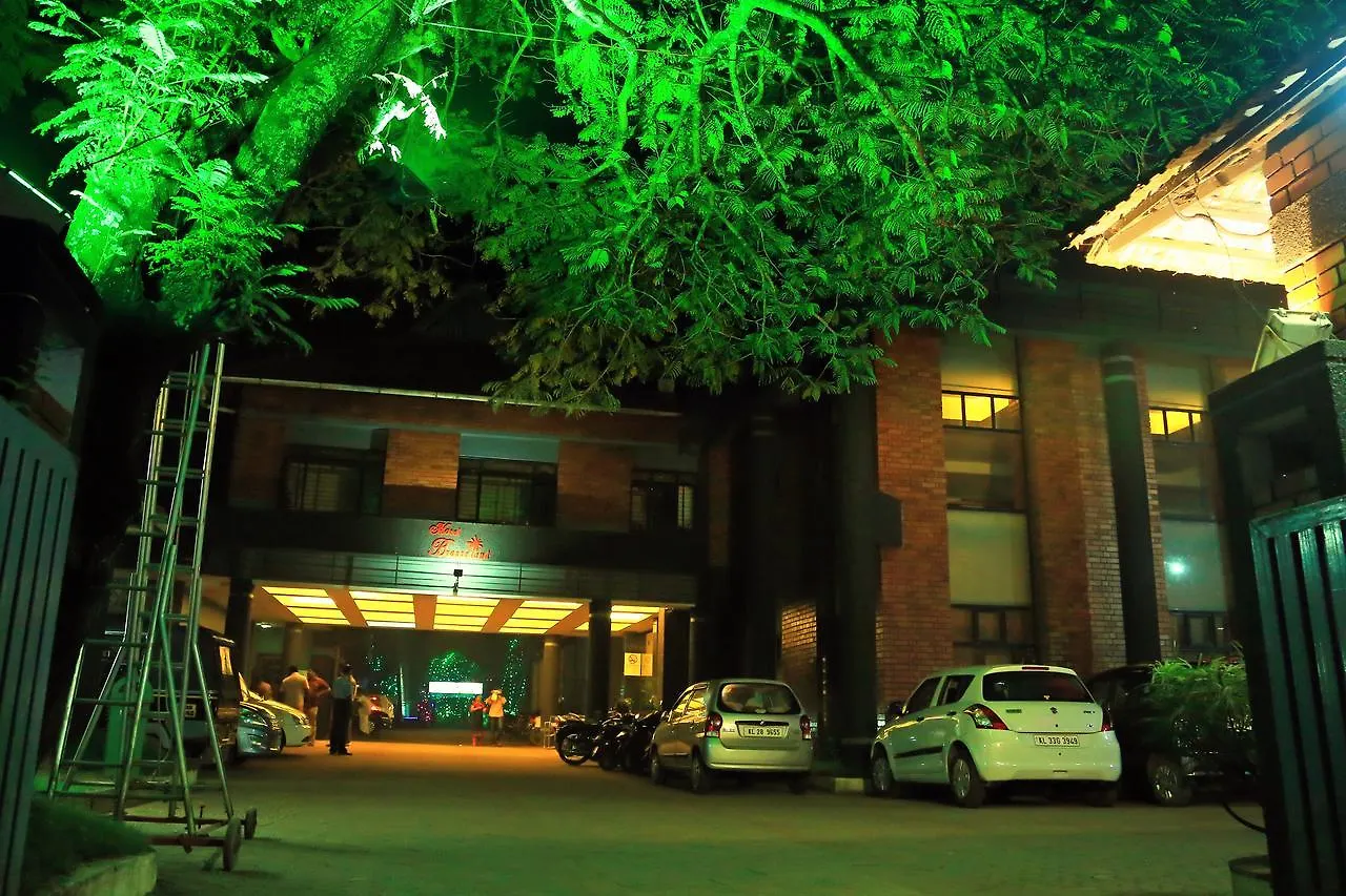 Hotel Breezeland Ramankari